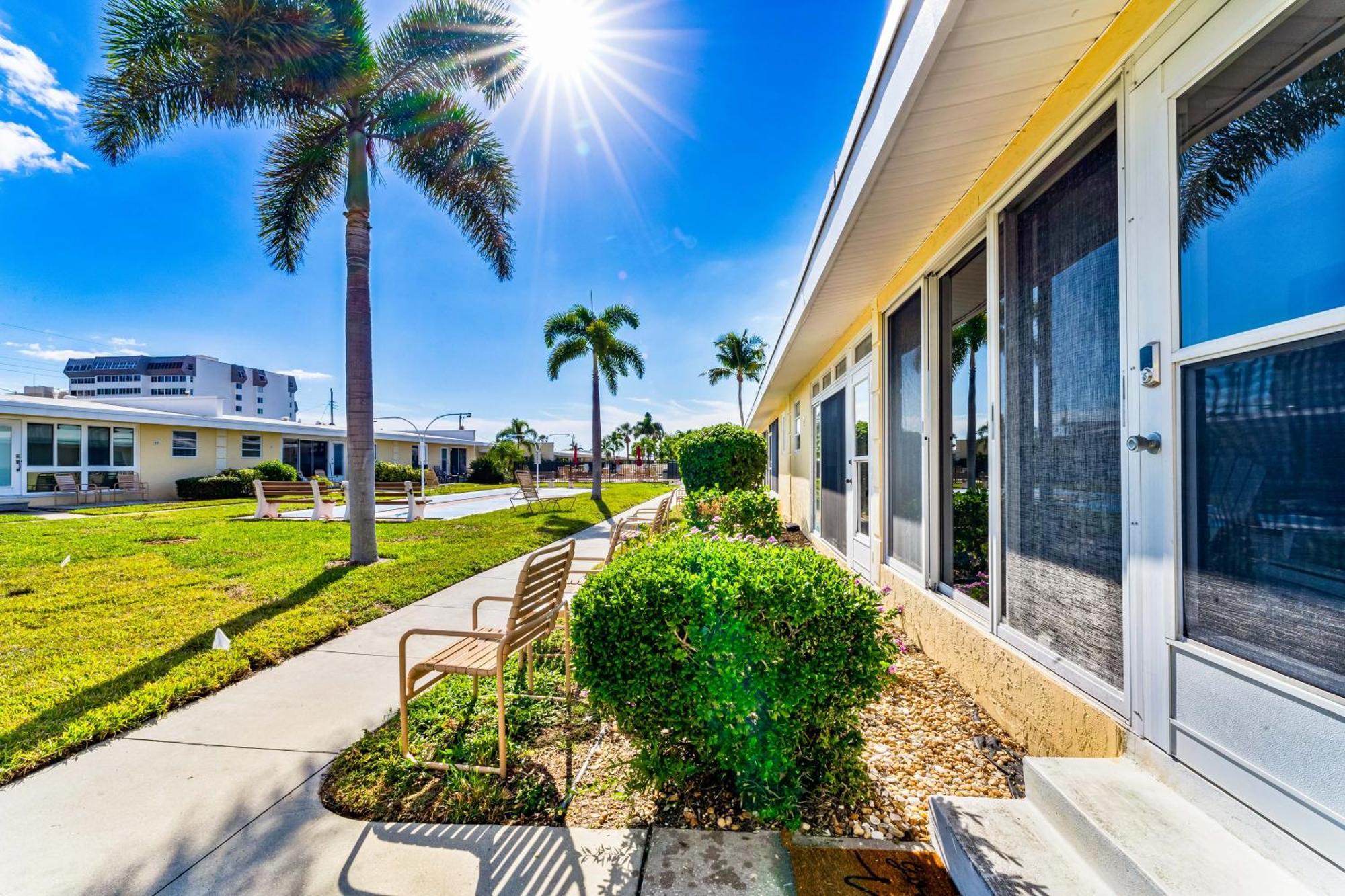 Casa Mar Apartment Sarasota Exterior photo